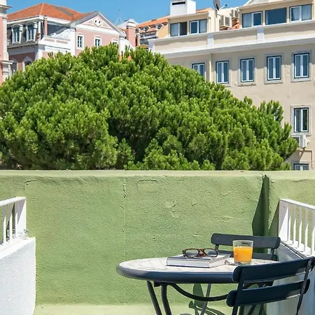 Apartament Plum Guide - Views Over Breakfast