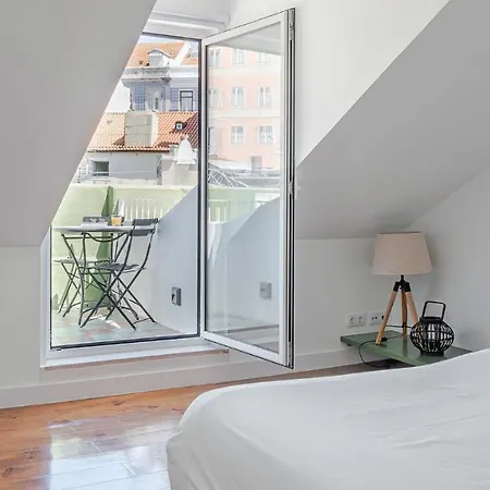 Apartament Plum Guide - Views Over Breakfast *